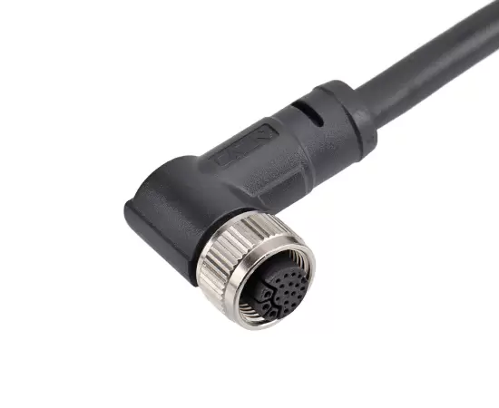 M14 Угловая женская перегруженная вилка