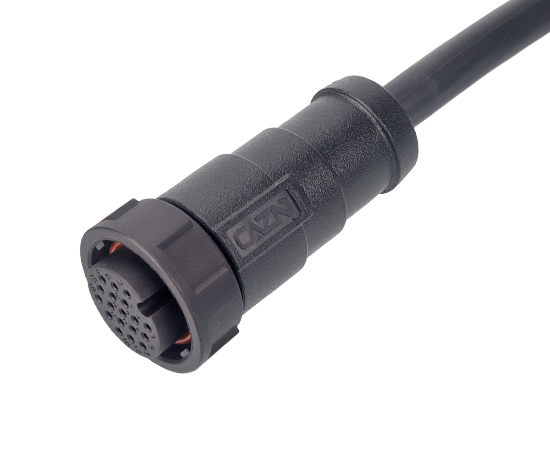 E16 Straight Fembroded Pluged (BAYONET)