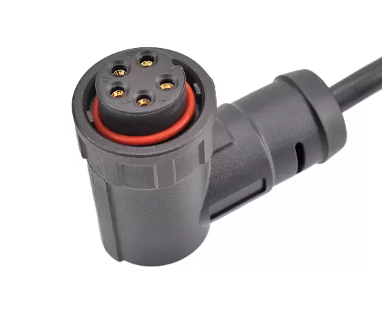 E13 Женский угловой штекерный кабель с формованным соединением (байонетный)