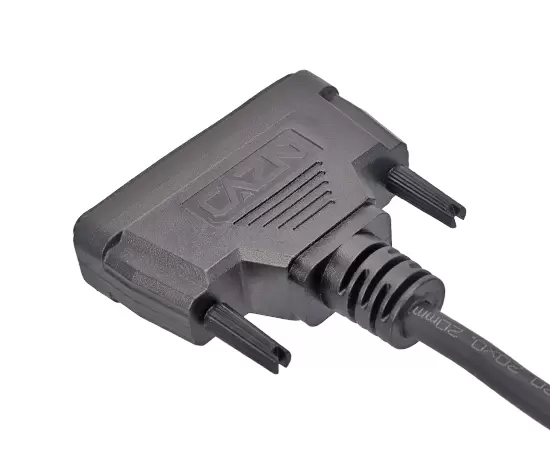 EDB4 - Прямой штекер с литой головкой